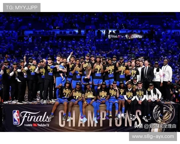 雷霆佩科中心迎来新赛季，主场氛围火爆，球迷热情高涨！