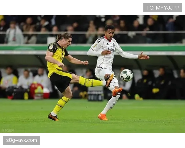 多特蒙德新赛季防守数据亮眼，后防表现成关键看点