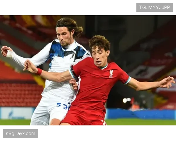 阿贾克斯新星强势复苏，助球队豪取连胜