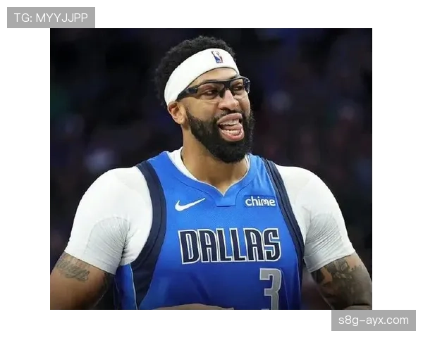 戴维斯状态回暖助力球队逆转赛局，重燃冠军希望